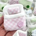 ▶1Pcs Cute Plush Four-leaf Clover Doll Bed 8*6*1CM Soft Sleeping Bag Mini Doll Room Decoration Furniture Doll Accessories Zpaxo pink