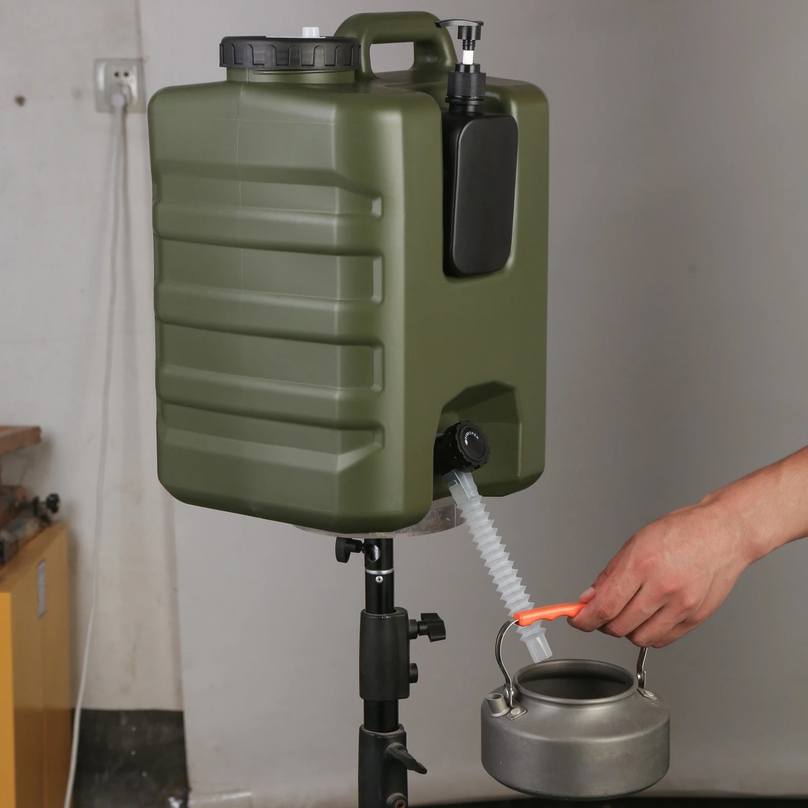 Water Jug Proof Portable Waters Dispenser Multifunction Storage