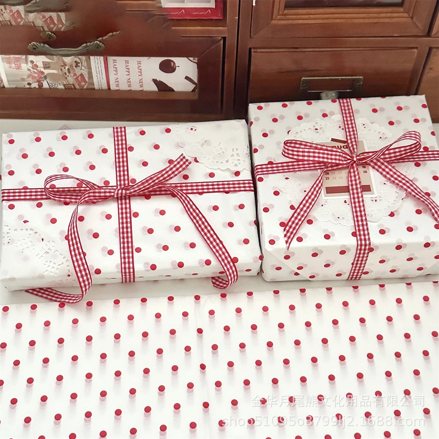 10-Pack Polka Dot Pearl Gift & Bouquet Wrapping Paper Sheets Gift Wrapping Paper Zpaxo