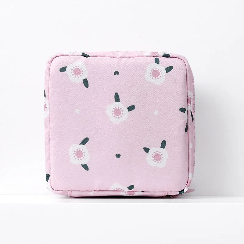 Women Portable Sanitary Pads Storage Bag Tampon Pouch Napkin Cosmetic