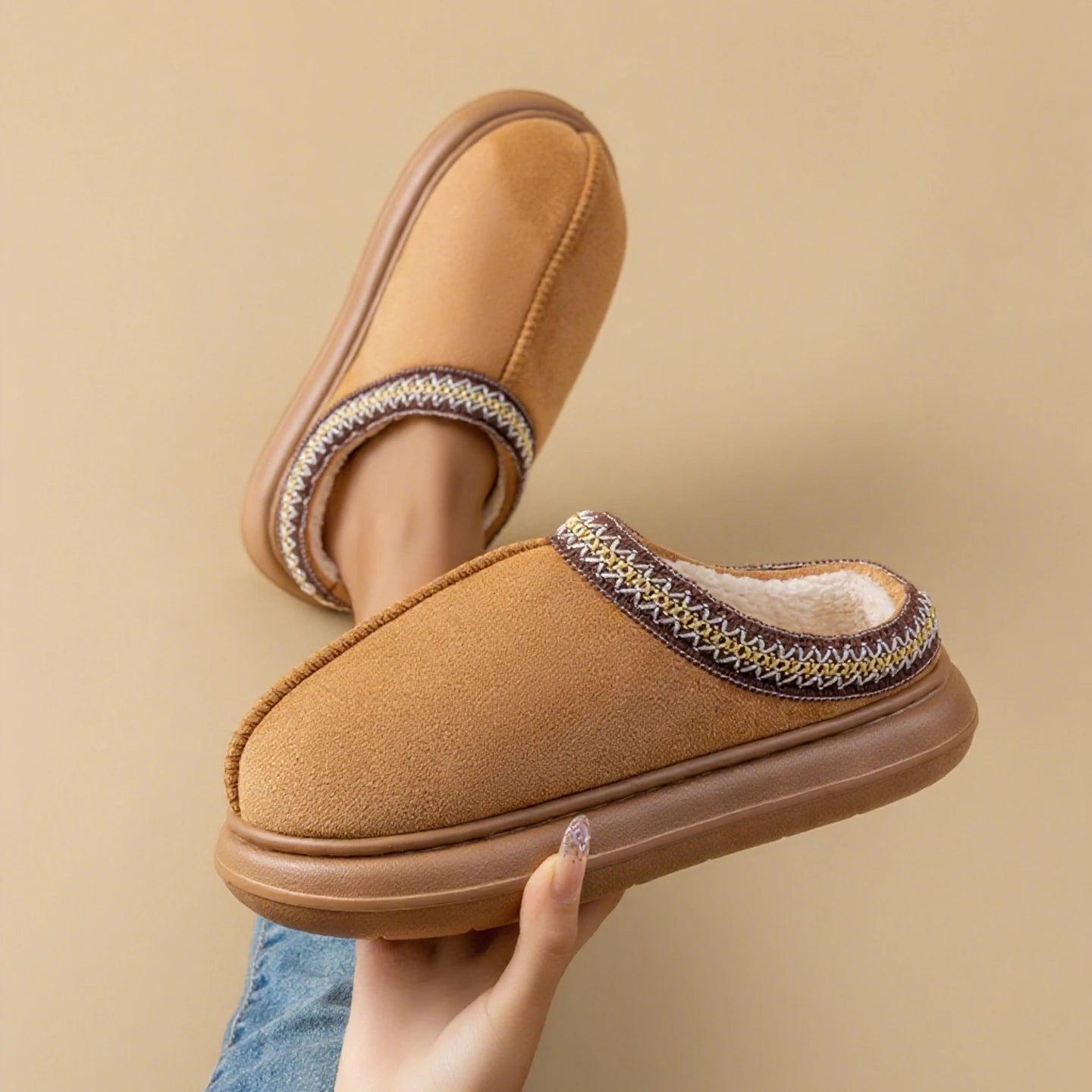 Women's Winter Slippers Plush Fuzzy House Shoes Thick Non-slip Sole