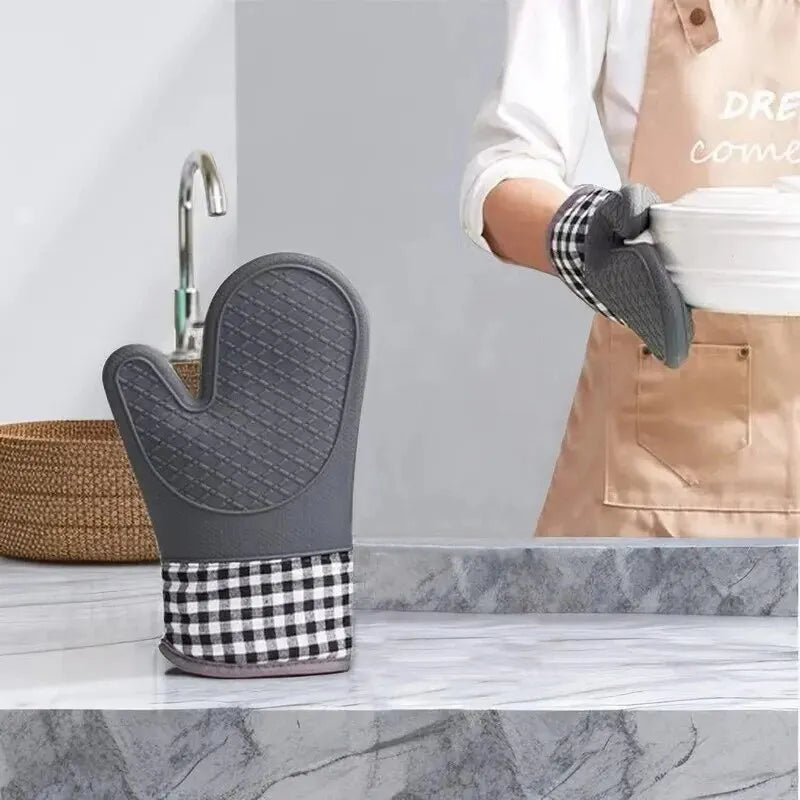 2/1pcs Silicone Insulated Glove, Anti Slip, Lengthened, Thickened, High-Temperature Resistant Kitchen Anti Scalding Device Zpaxo