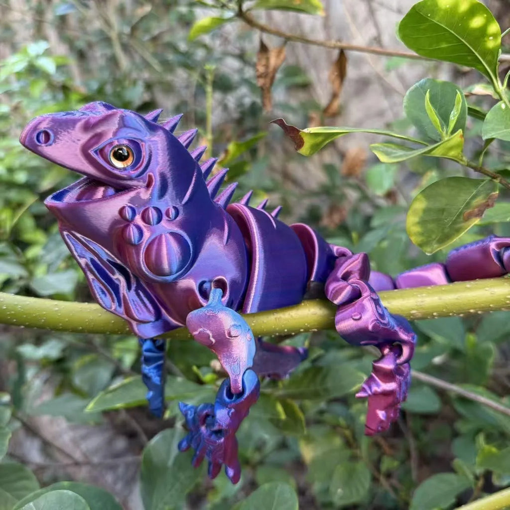 Flexible Jointed 3D Printed Chameleon Statue Rich Expressive Eyes