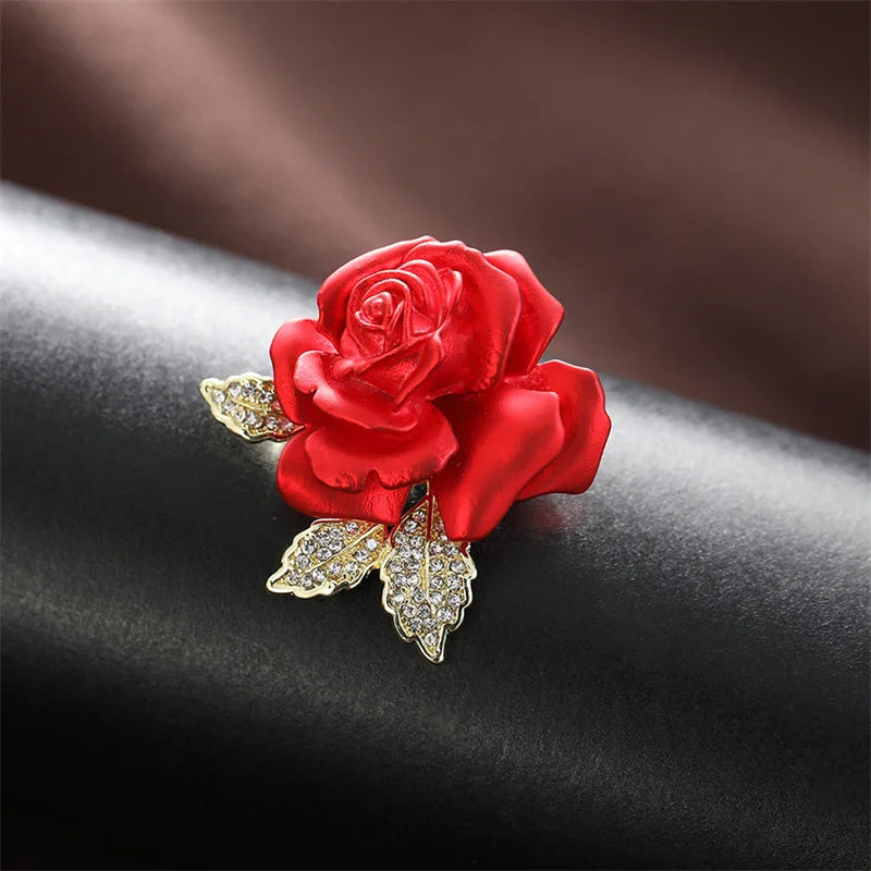 Classic Diamond-encrusted Red Rose Brooch Elite Suit Accessories Zpaxo