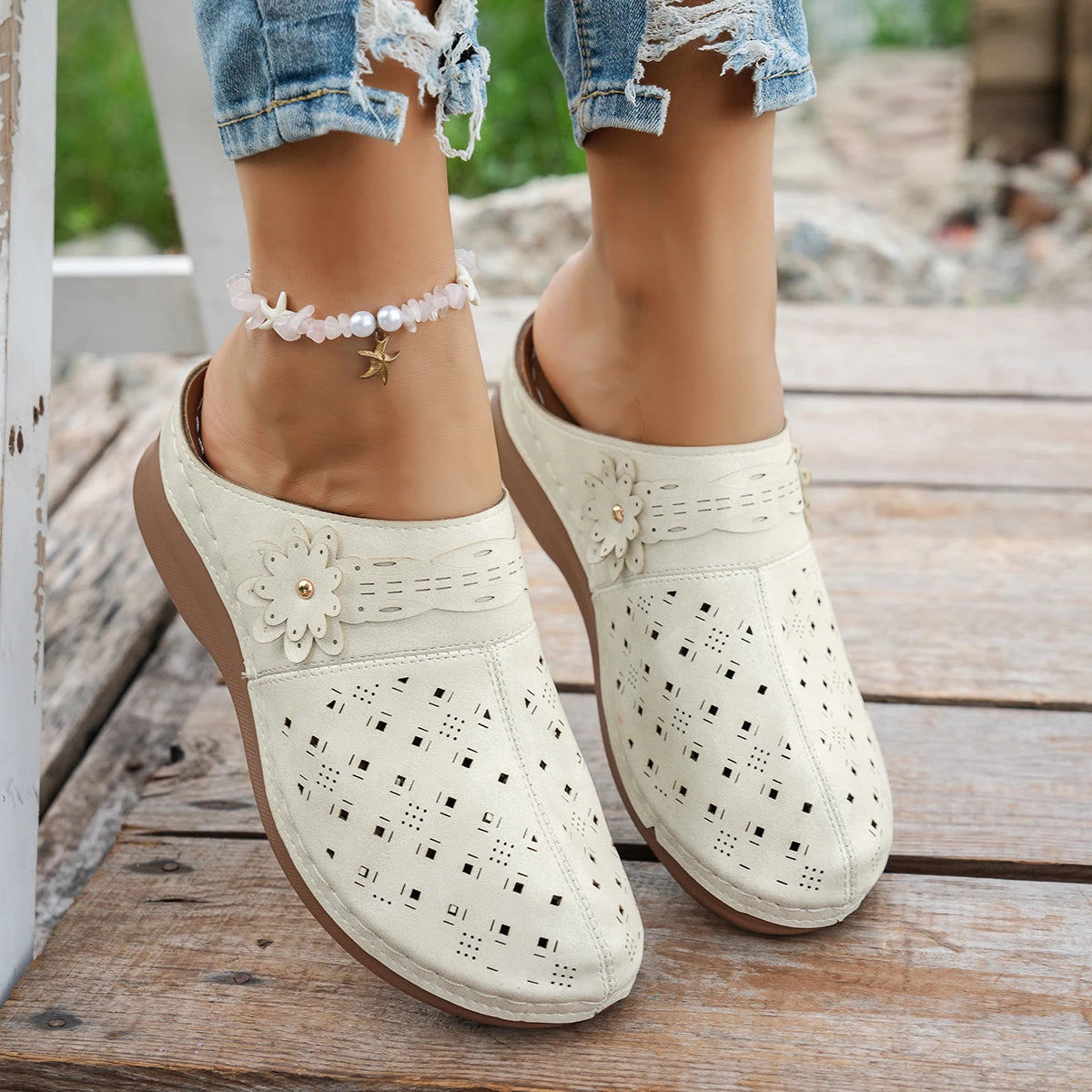 2025 New Women Wedge Mules Slippers Lightweight Hollow Out Shoes Woman Plus Size Thick Sole Outdoor Sandals Female Slides Women Zpaxo