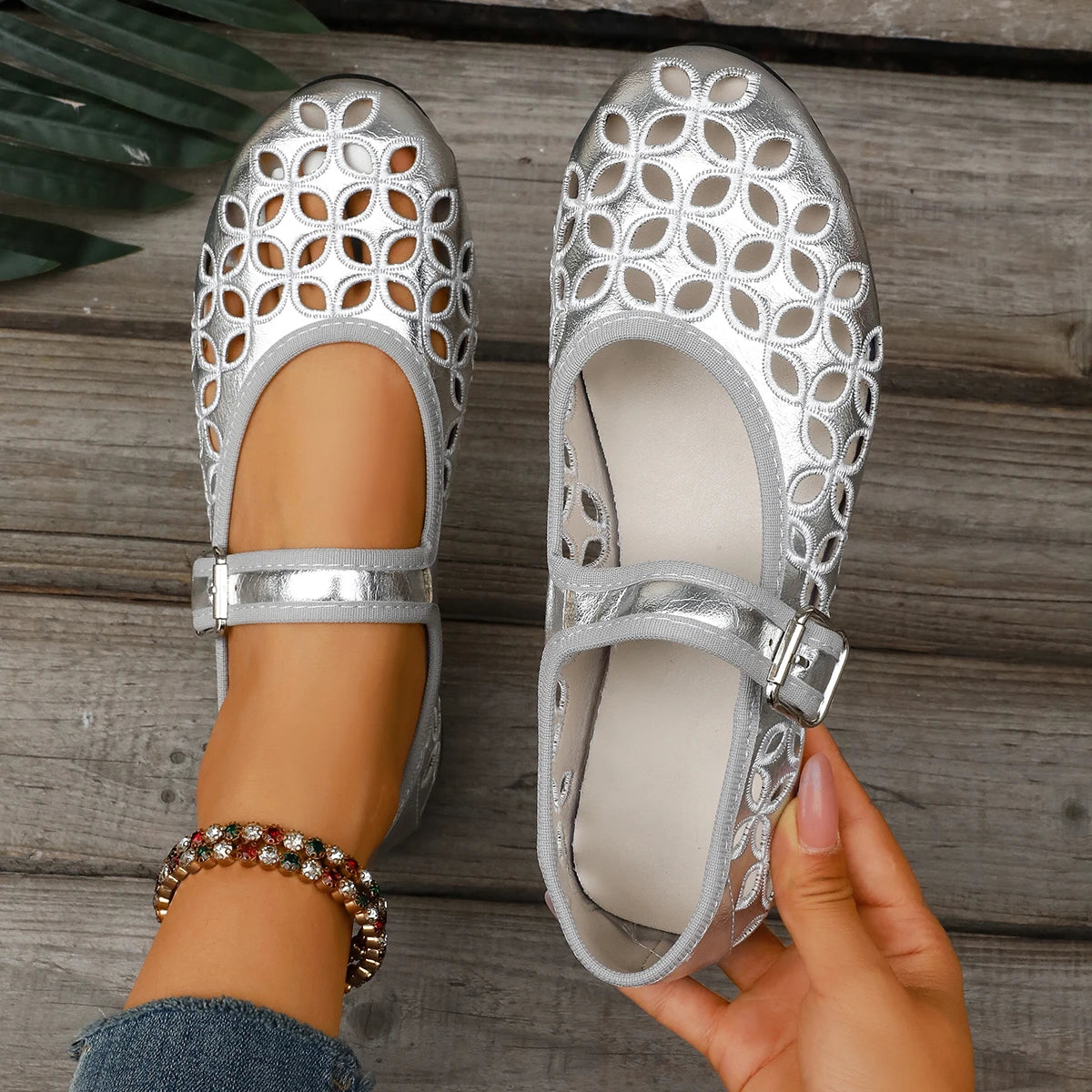 Women Sandals Casual Fashionable Women Shoes 2026 New Hollow Ladies Shoes Closed Toe Sandals Soft Comfortable Ballet Flat Shoes Zpaxo Silver 40