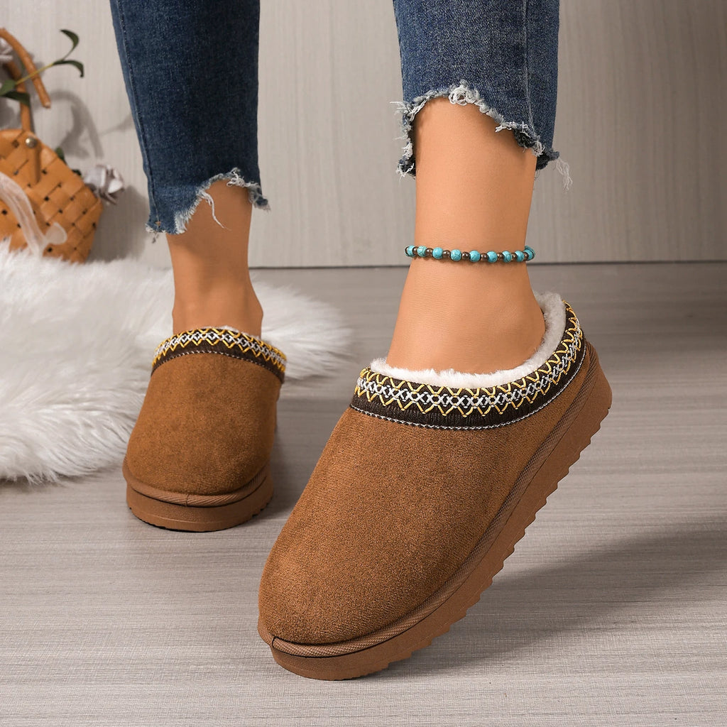 2025 New Women Slippers Comfortable Outdoor Slides Women Trend Covered Half Mop Warm Slippers Winter Warm Thick Sole Shoes Women Zpaxo