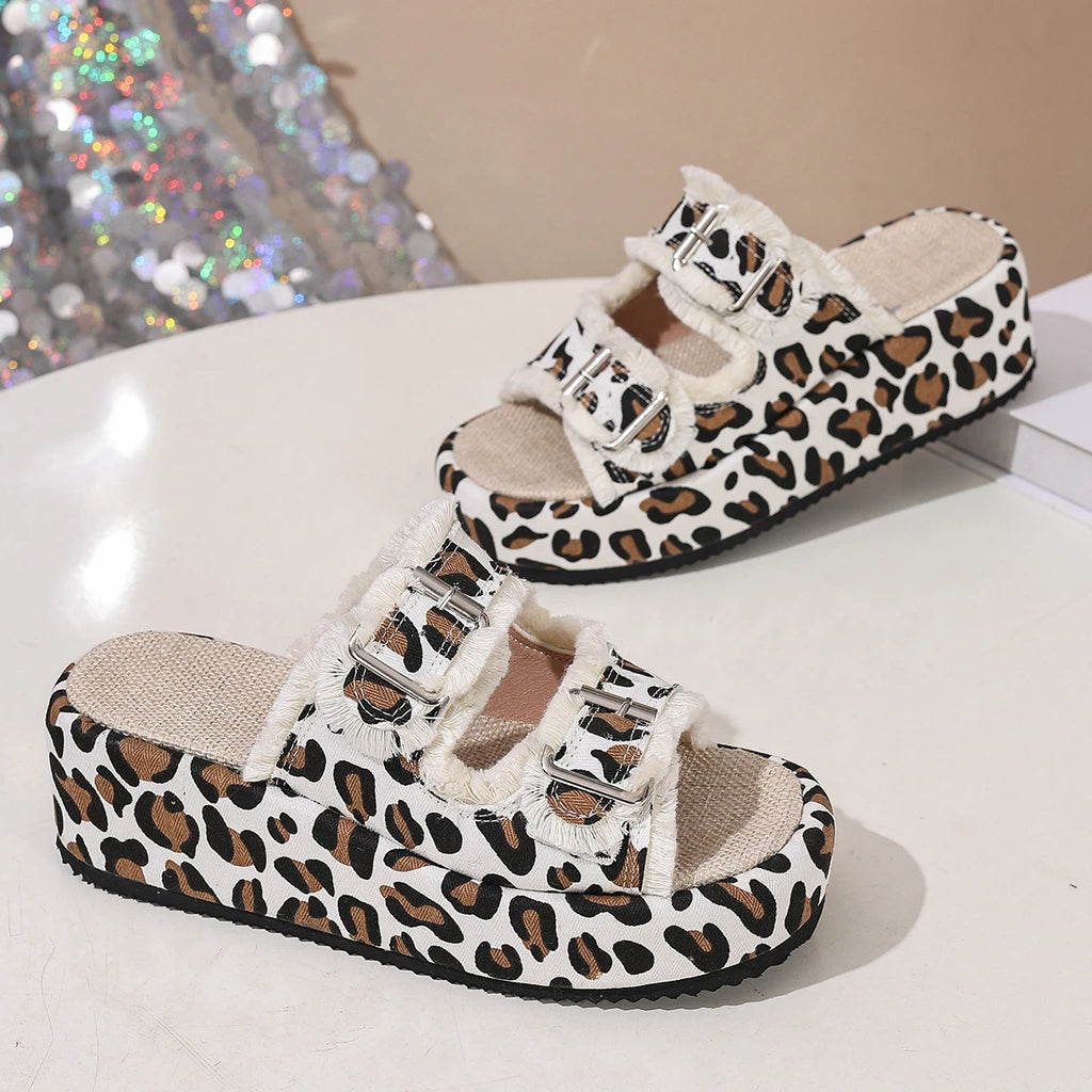 Summer Women Comfort Slippers Travel Vacation Beach Shoes Women Leopard Soft Thick-Soled Slides Women Luxury Lightweight Sandals Zpaxo