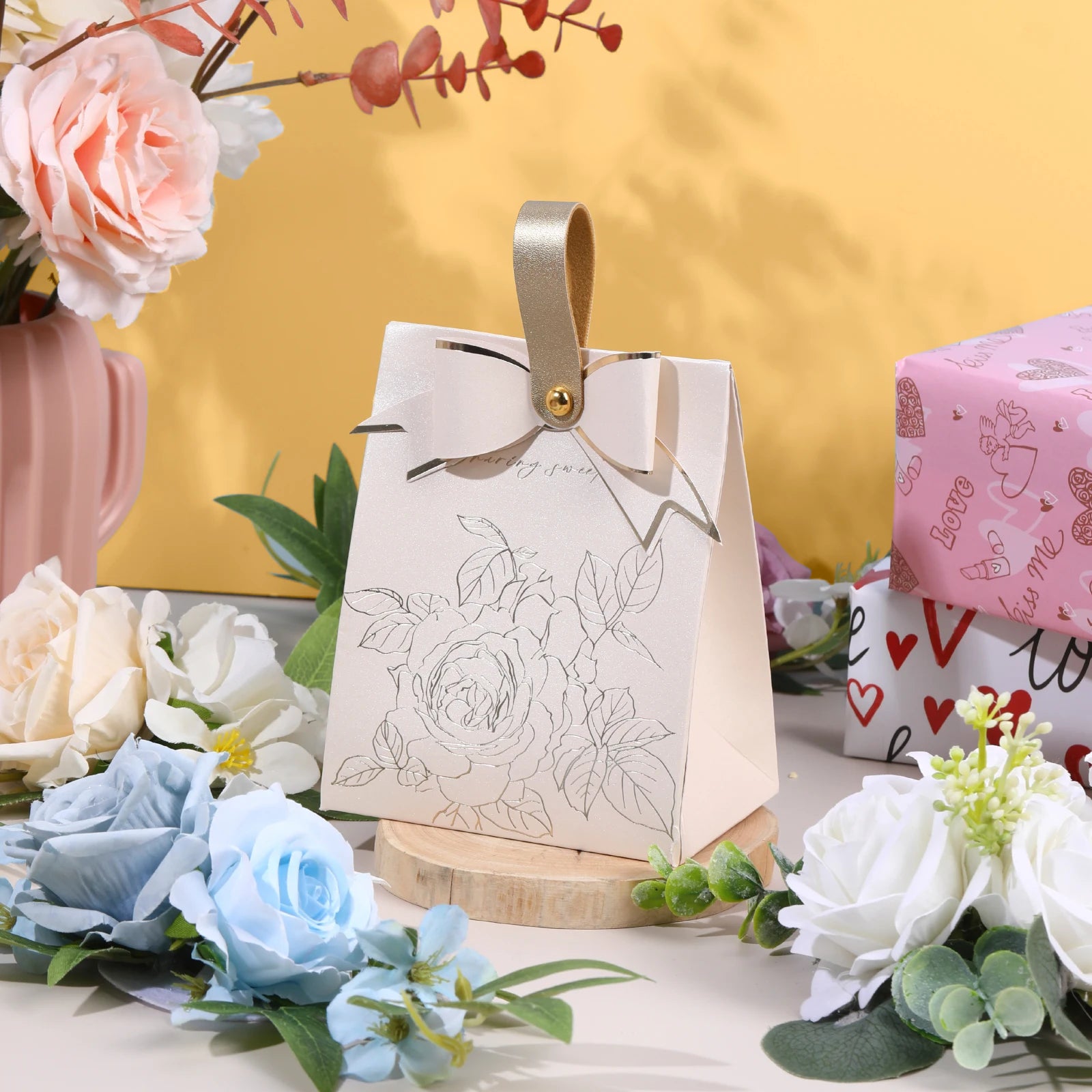 Floral Birds Forest Kraft Paper Candy Gift Box – Party Favors