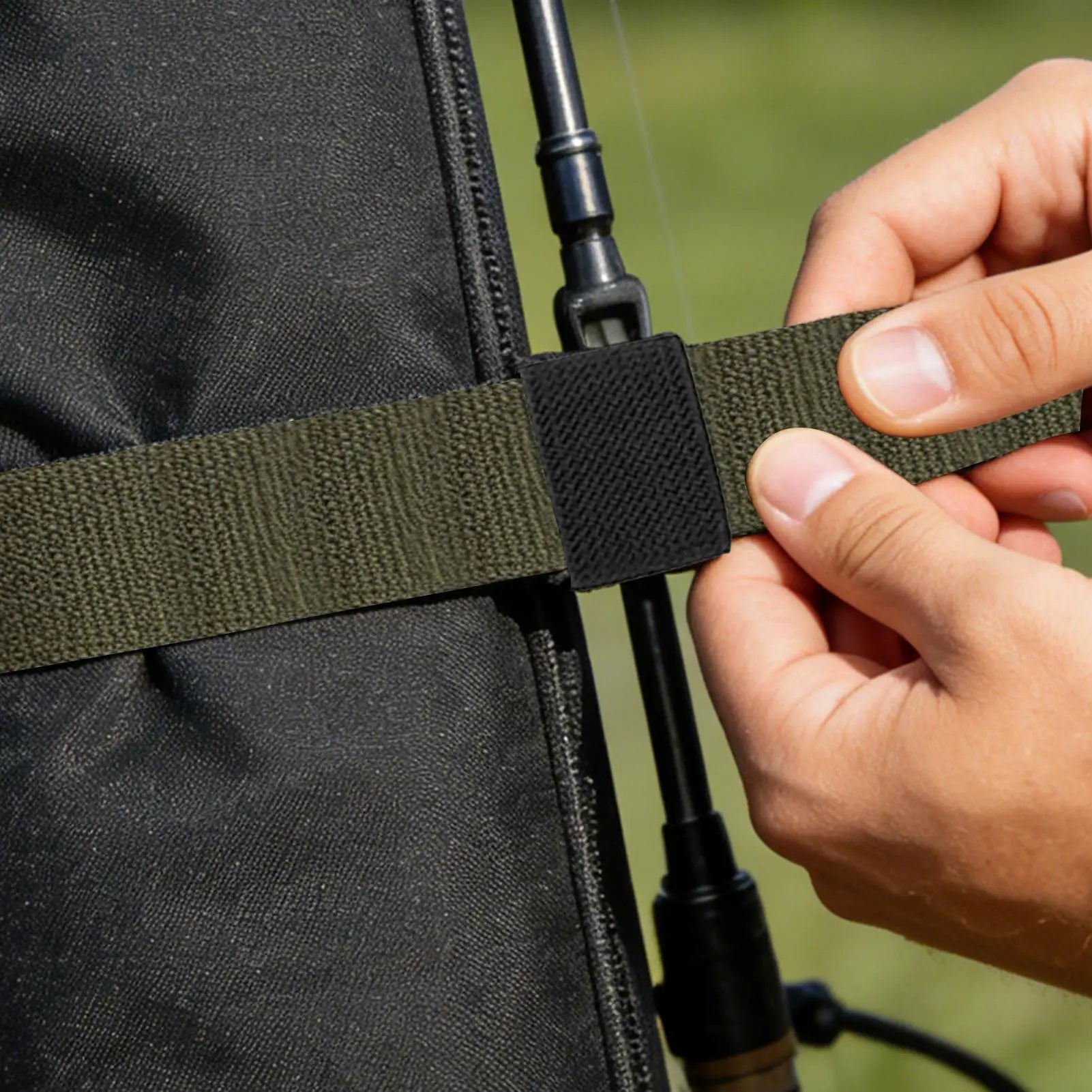 Belt Keepers Heavy Duty Elastic Retainer Backpack Strap Keeper Slings