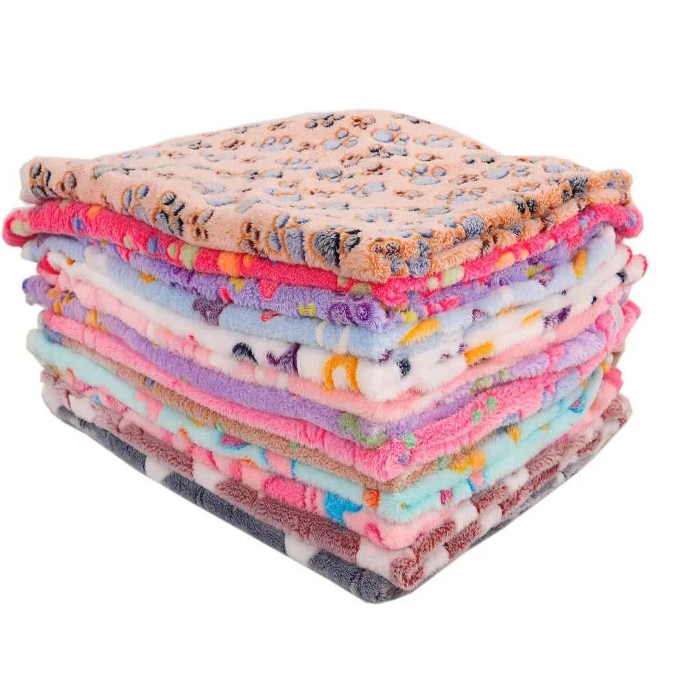 Soft Warm Coral Fleece Dog Blanket Pet Mat Fall Winter Warmth Puppy