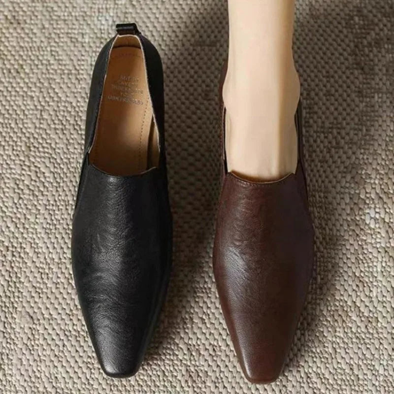French Retro Temperament Low-heeled Shoes Women's Spring Leather