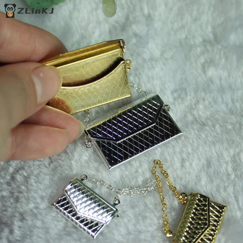 ▶1Pc Metal chain pack Doll Bag Miniature Shopping Handbag for Clothes Accessories Zpaxo
