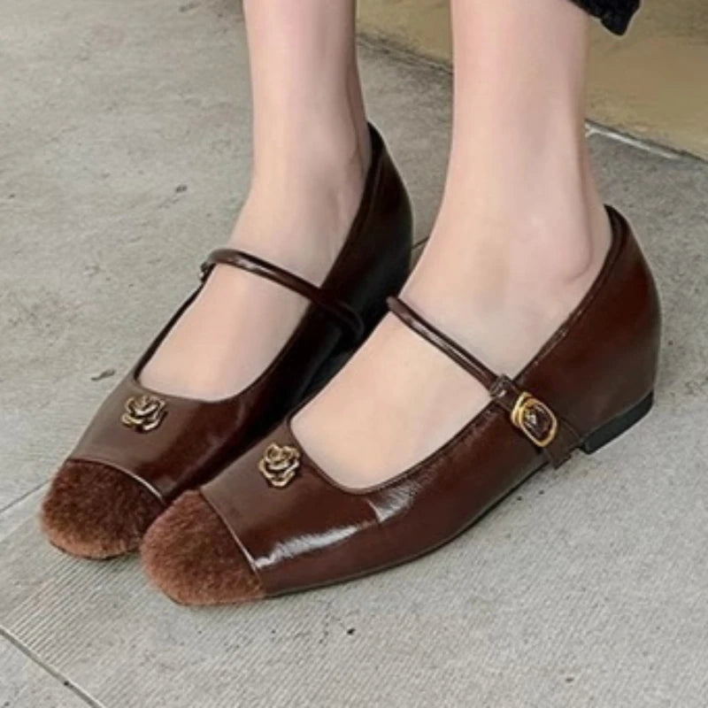Women's Square Closed Toe Comfortable Heel Shoes 2026 Spring Autumn Zpaxo