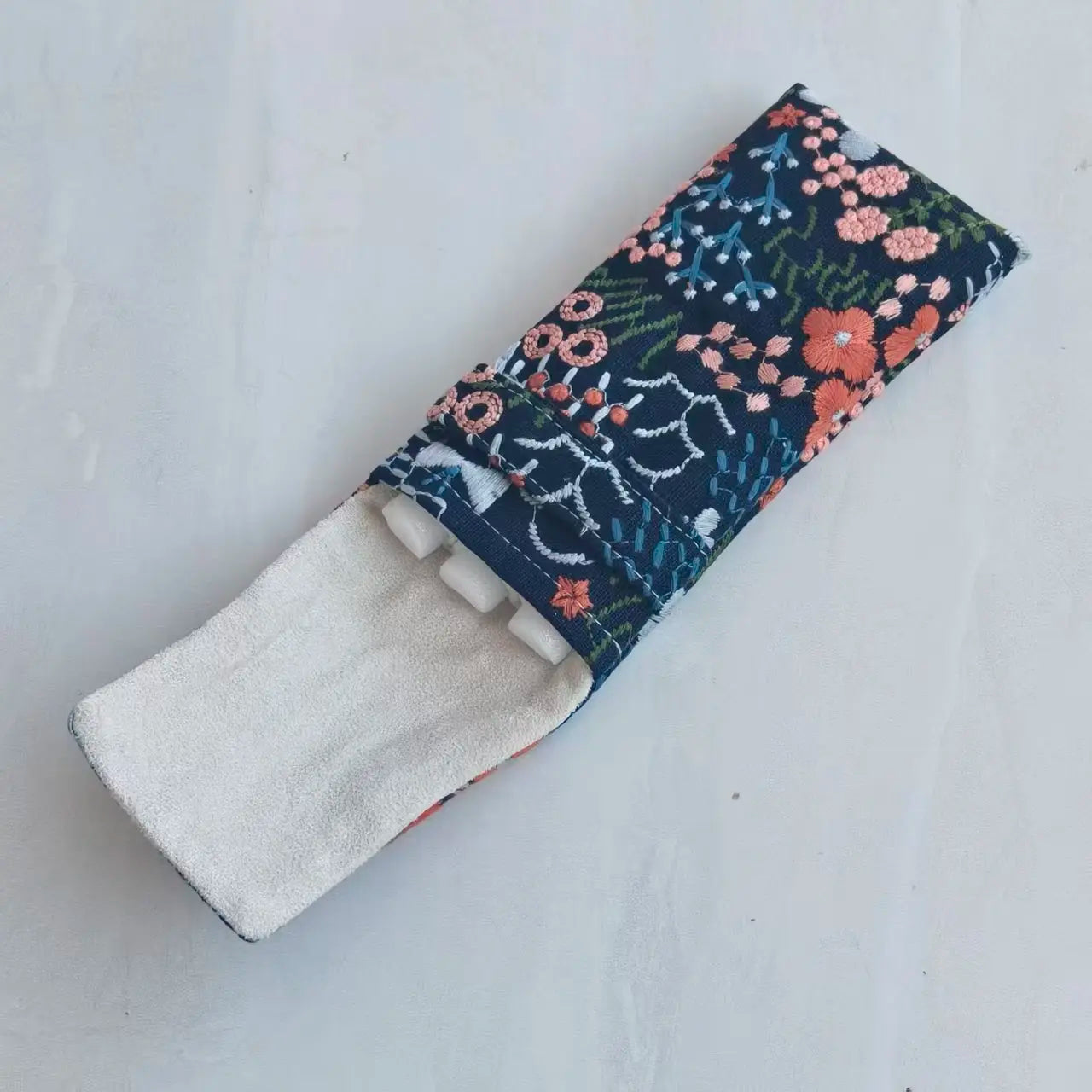 Chinese Style Pen Bag 3 Pen Set Portable Pen Bag Simple Pen Bag Protective Bag Portable Storage Flannel Zpaxo 3konglansecixiu