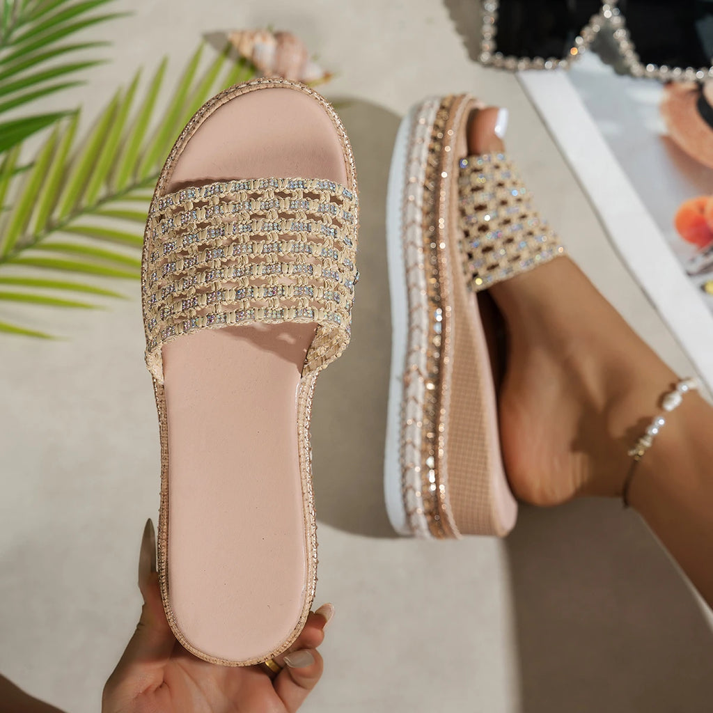 Summer Woman Sandals Shiny Platform Slippers Women Fashion Rivet Wedge Sandals Woman Non Slip Thick Sole Beach Shoes Woman Zpaxo