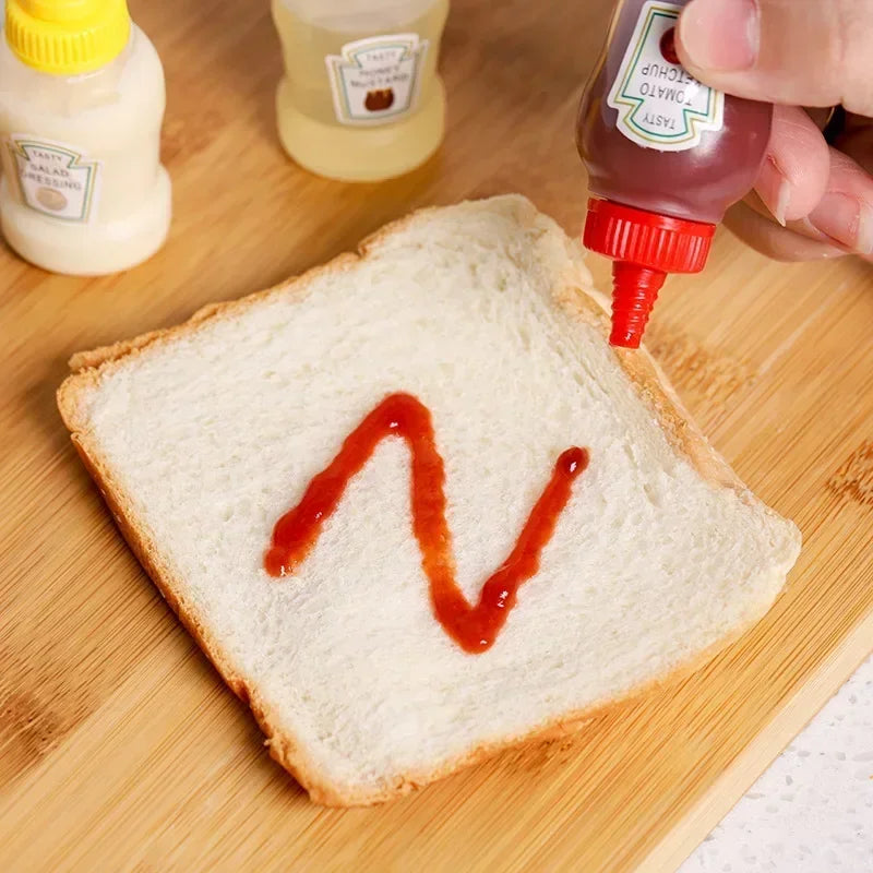 4/8pcs Mini Condiment Squeeze Bottles 25ml Honey/Ketchup/Soy Sauce/Salad Dressing Dispensers Lunchbox Squeezable Containers Jars Zpaxo