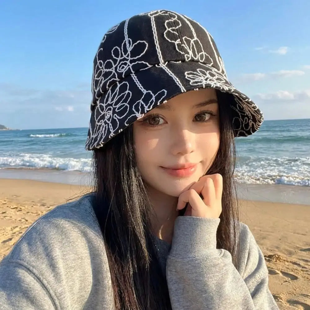 Fashion Retro Women's Bucket Hat Flower Embroidery Korean Style Sun Hat Casual Versatile Sweet Spicy British Hat For Lady Girl Zpaxo