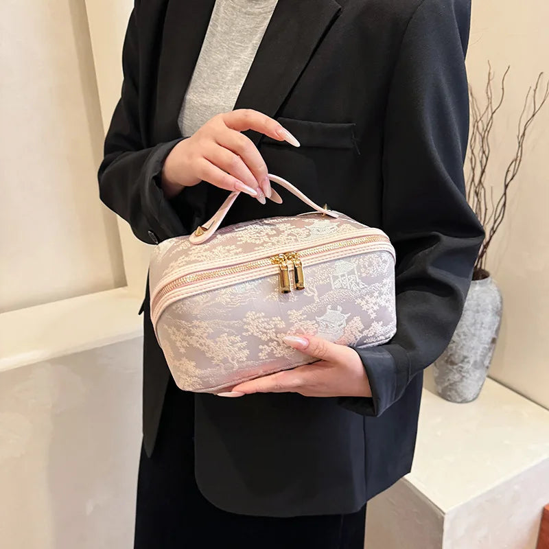 Chinese Style Embroidered Makeup Bag for Women, New Ins Large Capacity Commuting Storage Bag, Home High-end Handheld Wash Bag Zpaxo