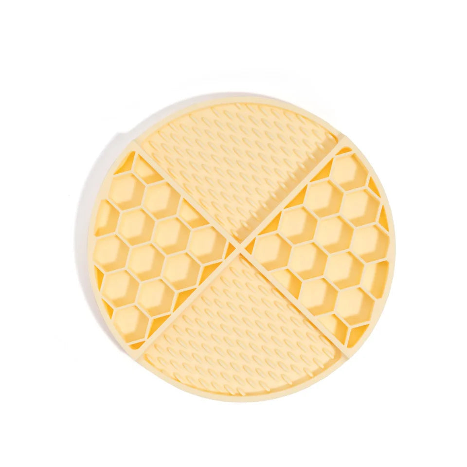 Honeycomb pet slow food bowl pet utensil slow food pad dog suction cup silicone licking pad anti choking slow dog licking pad Zpaxo Yellow