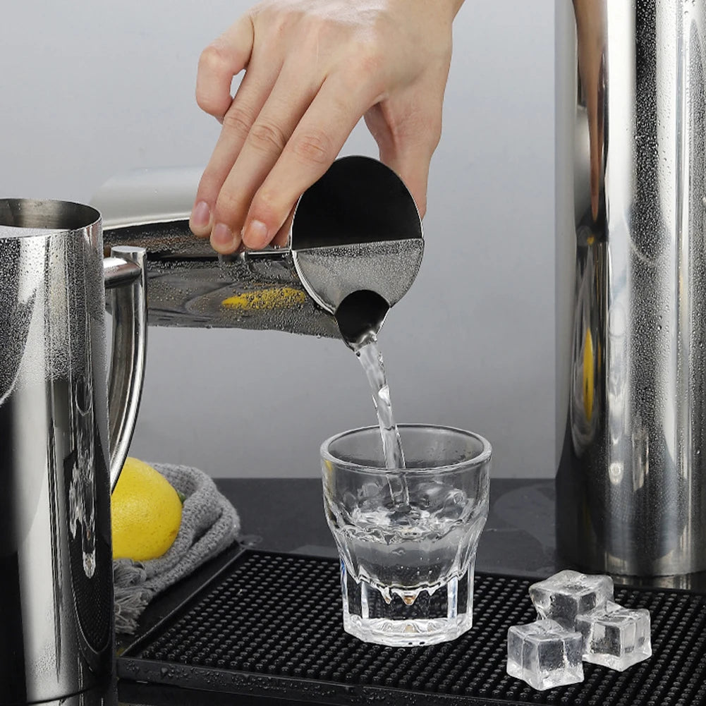 1/2L Stainless Steel Pitcher Pot for Bar Hotel KTV Restaurant Kitchen Ice Cold Freeze Water Wine Juice Water Jug Zpaxo