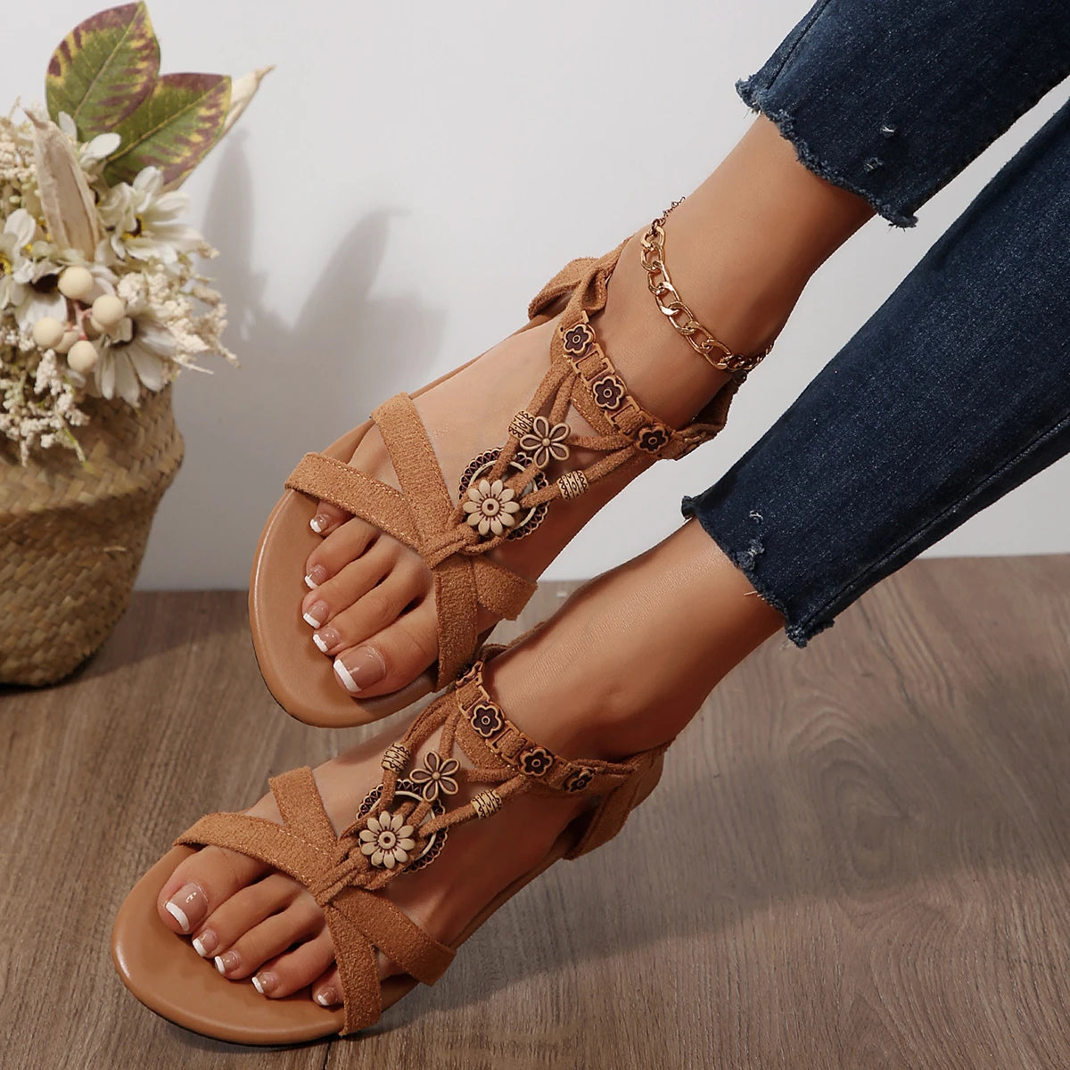 2026 New Women Flats Sandals Soft Bottom Low Heels Sexy Woman Non-slip Shoes Bohemia Style Shoes Summer Platform Sandals Women Zpaxo
