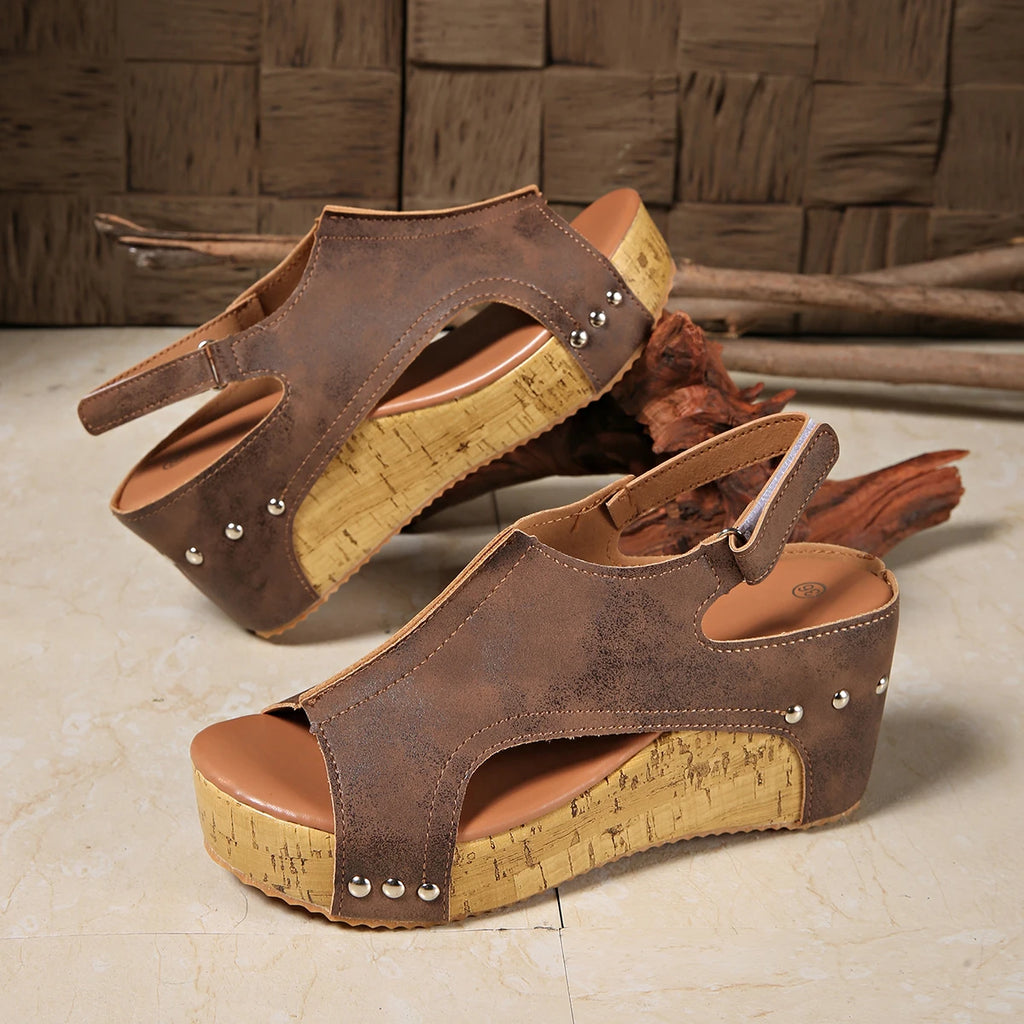Women's Roman Sandals 2025 Summer New Flat Retro Real Leather Ladies Sandals Hollowed Women's Cage Shoes Zpaxo