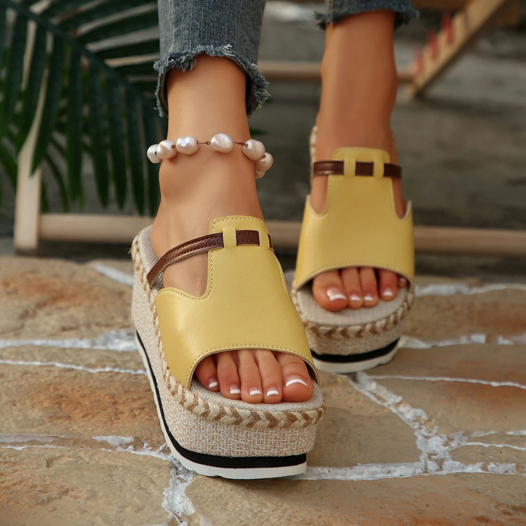 2025 New Women Sandals Platform High Heels Women Casual Slippers Fashion Outdoor Sandals Ladies Outdoor Beach Shoes Slides Women Zpaxo