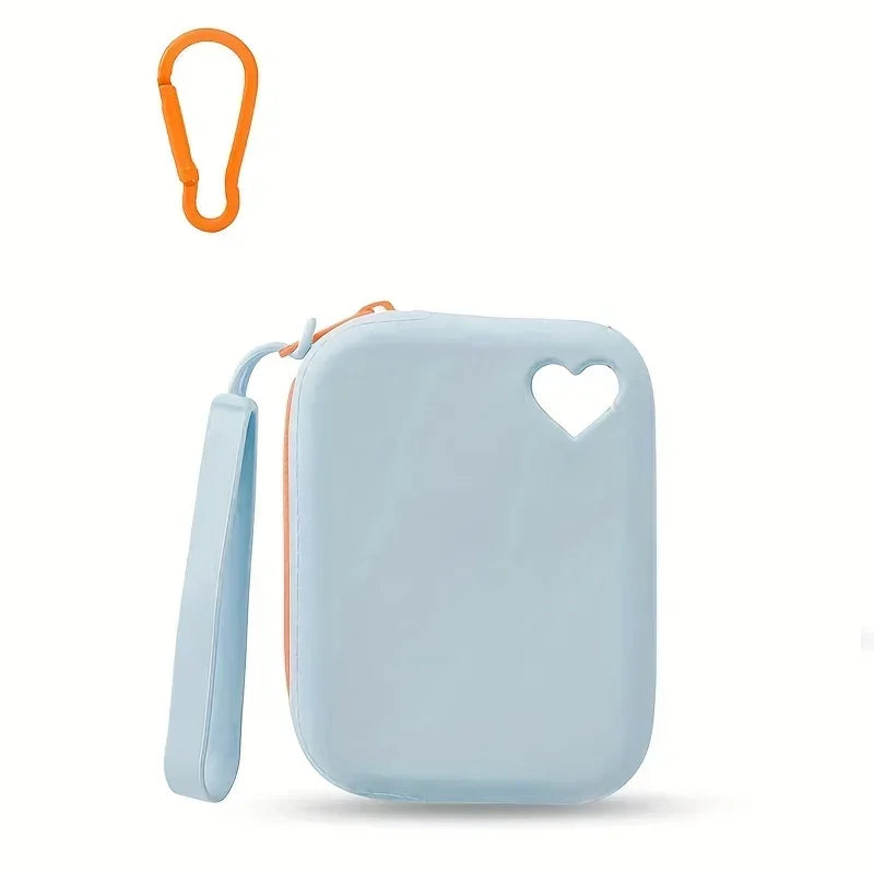 1PC Silicone Dog Treat Bag Pet Snack Bag Travel Portable Training Pet Walking Bag Pet Accessories Dog Food Reward Storage Bag Zpaxo Light Blue