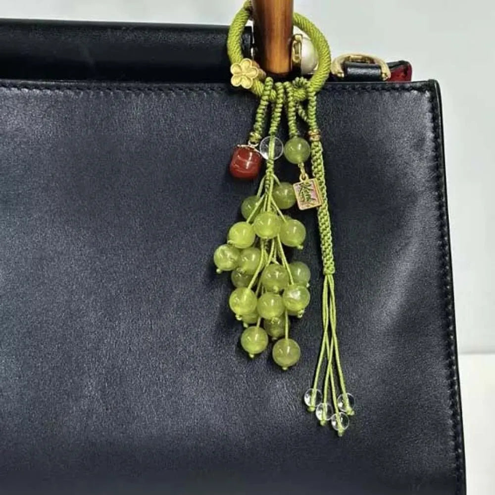 Creative Elegant Grape Cluster Pendant Green Alloy Crystal Phone Zpaxo