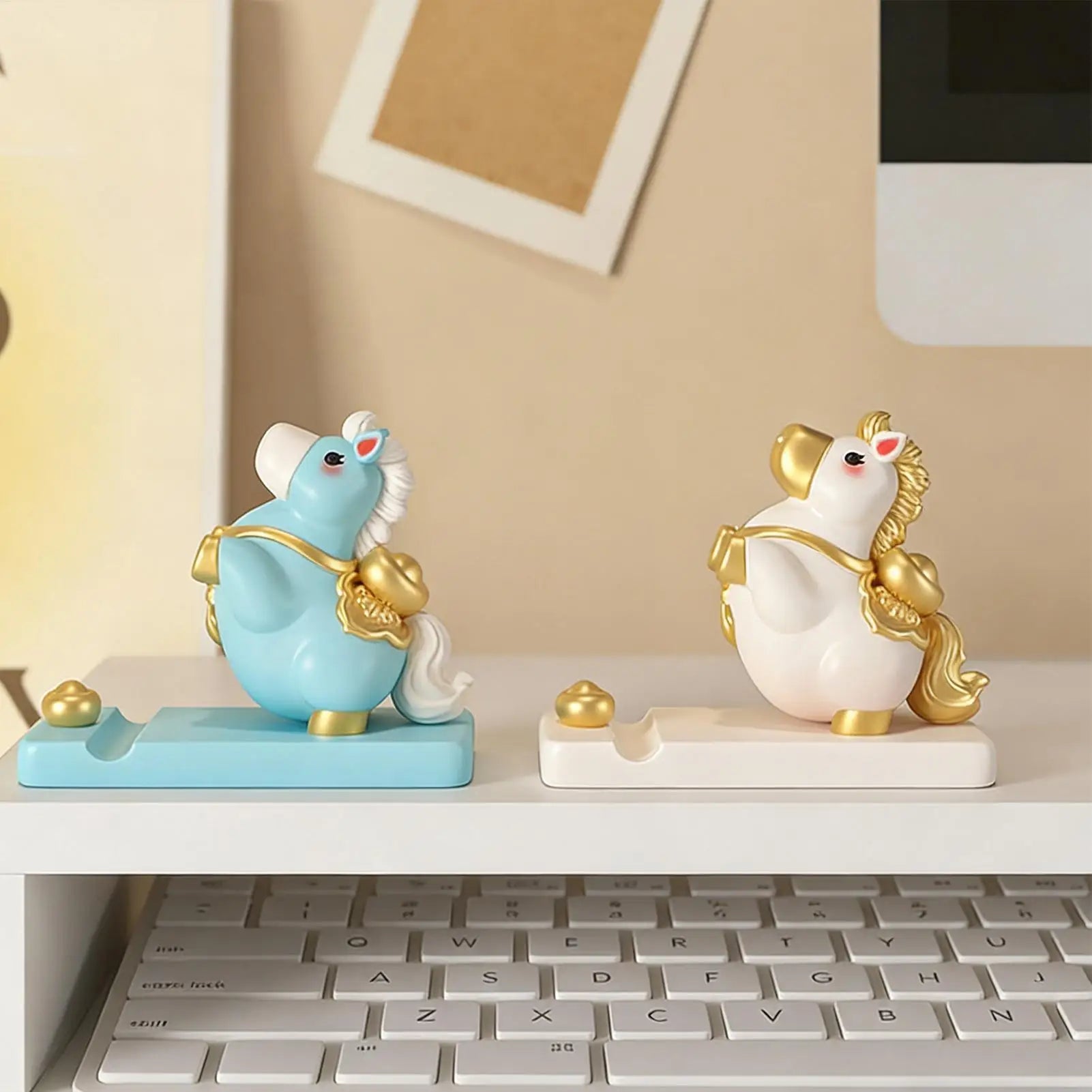 Horse Design Phone Stand Cute Cellphone Holder Wealth Blessing