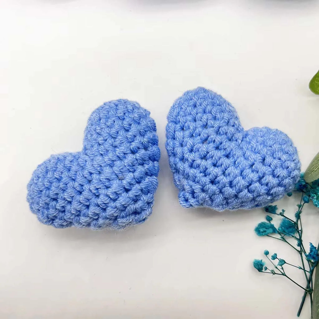 3pcs Handmade Knitted Heart Decorations Blue Red Crochet Finished Hearts for Valentine's Day Wedding Party DIY Home Decor Zpaxo