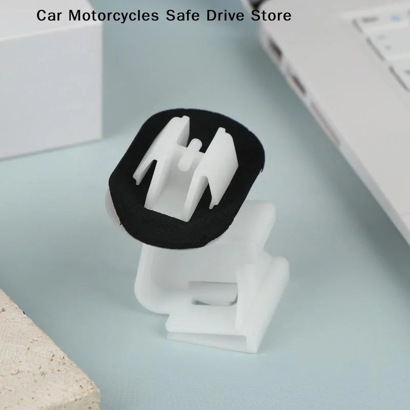 CM1 Car Skirt Edge Decoration Board Buckle Clip Auto Fastener DS5