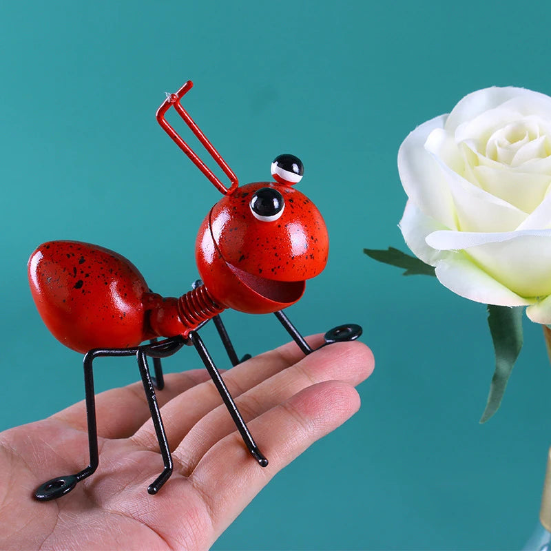 Cute Ant Statue Garden Decor Figure Stand Outdoor Yard Lawn
