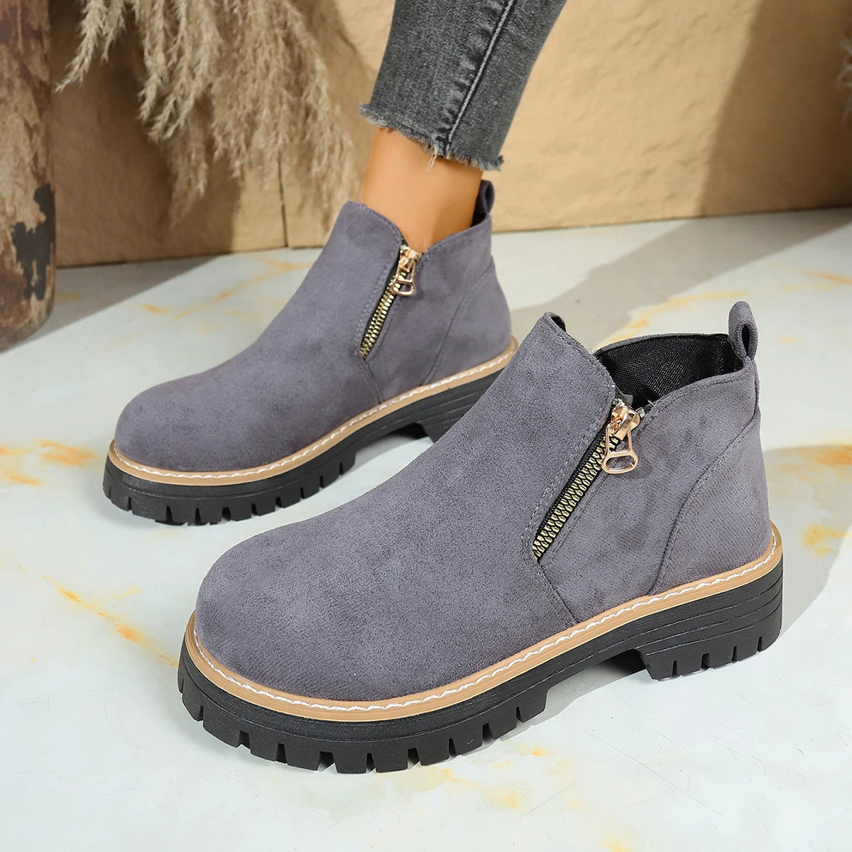 2025 New Women Boots Fashion Comfortable Shoes for Women Trend Plus Size Platform Shoes Lightweight Thick Sole Ankle Boots Women Zpaxo