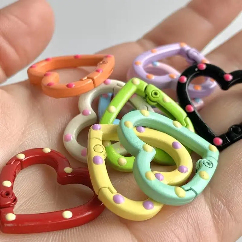 2/5pcs random Heart-Shaped Keychain with Spring Clip – Vibrant Alloy DIY Jewelry & Bag Charm by NADD VILLAGE Zpaxo