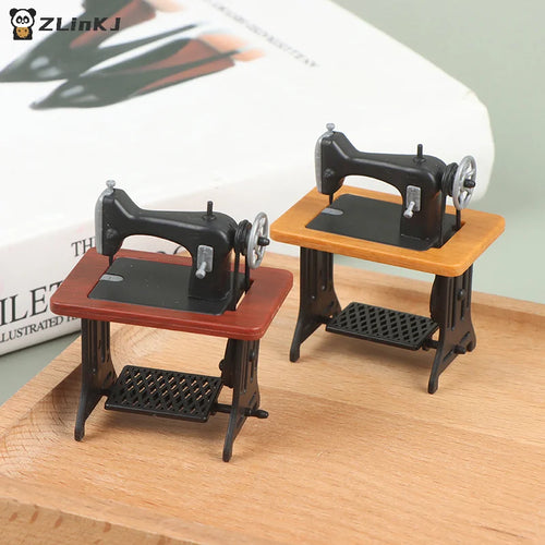 ▶1Pc 1:12 Dollhouse Miniature Sewing Machine Model Doll Furniture Decor Toy Zpaxo