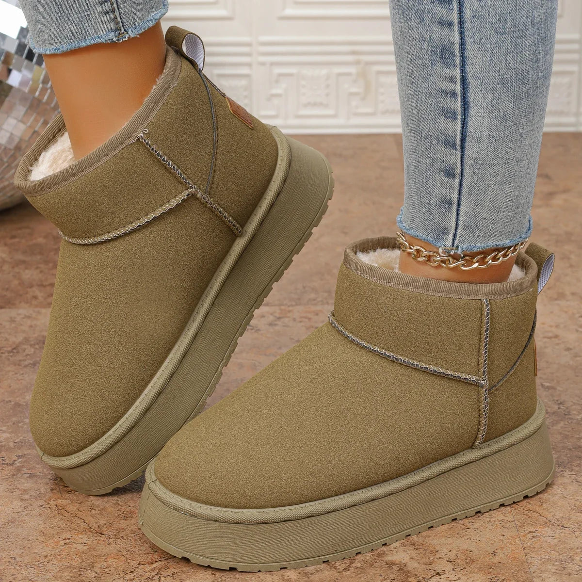 Winter Women Ankle Boots Thick Plush Platform Snow Boots Women Keep Warm Fur Cotton Shoes for Woman Faux Suede Slip-On Shoes Zpaxo