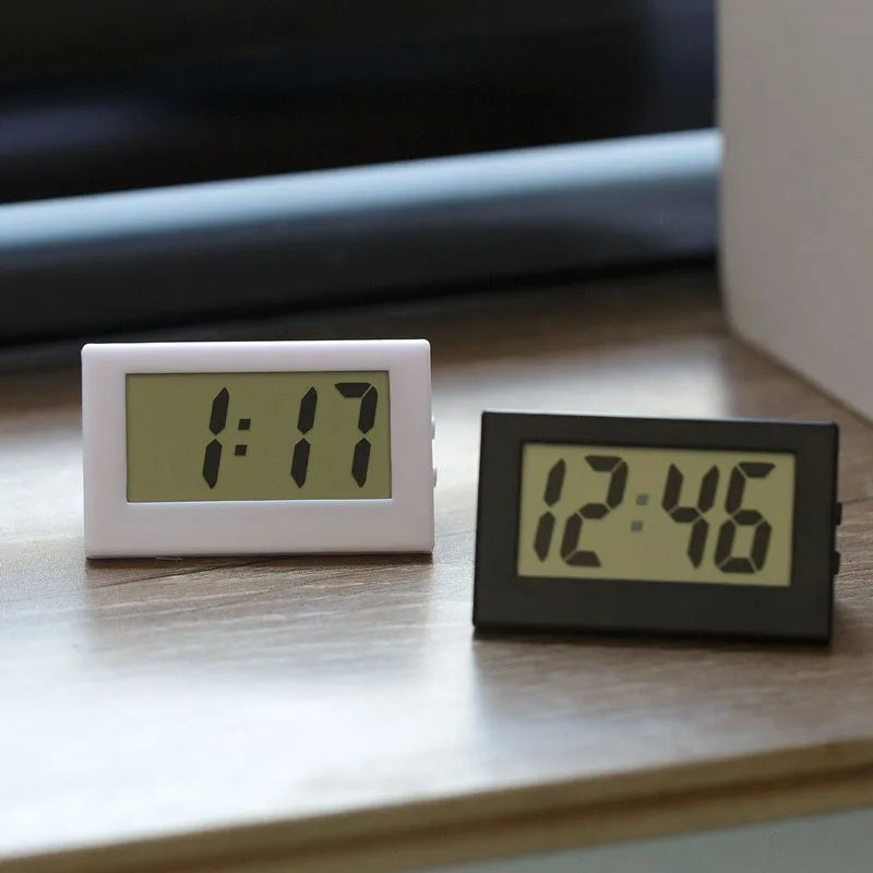 Simple Desktop Clock Mini Digital Small Silent Alarm Car
