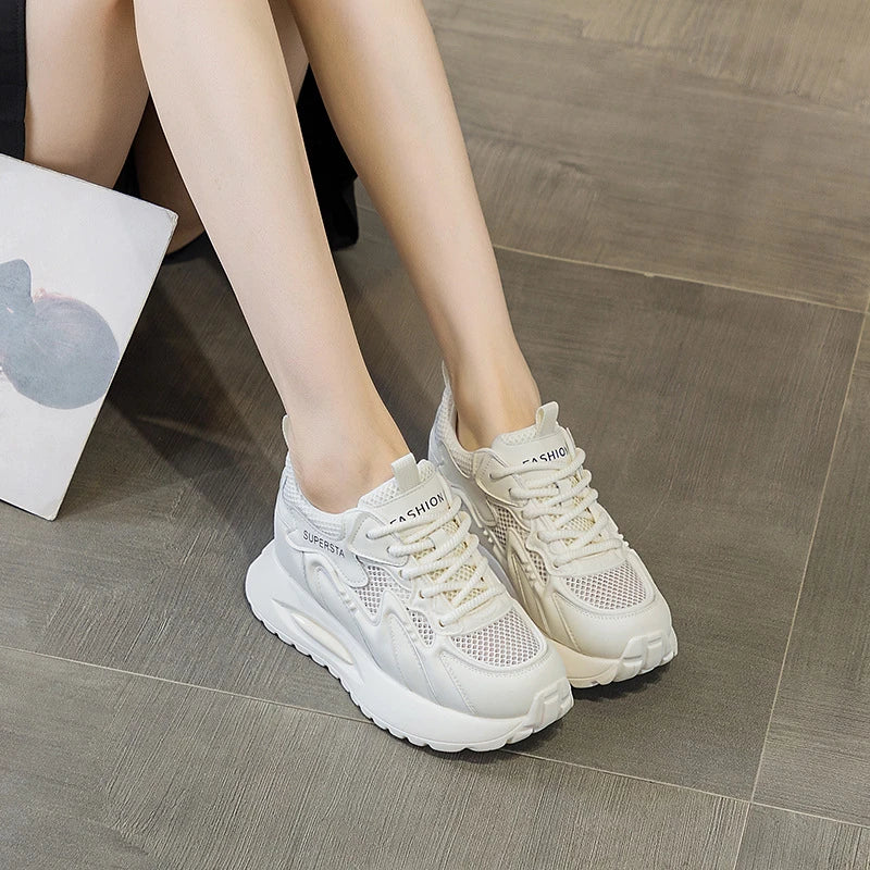 Women's Platform Chunky Sneakers Lace Up Design Sport Tag Detail Two Zpaxo