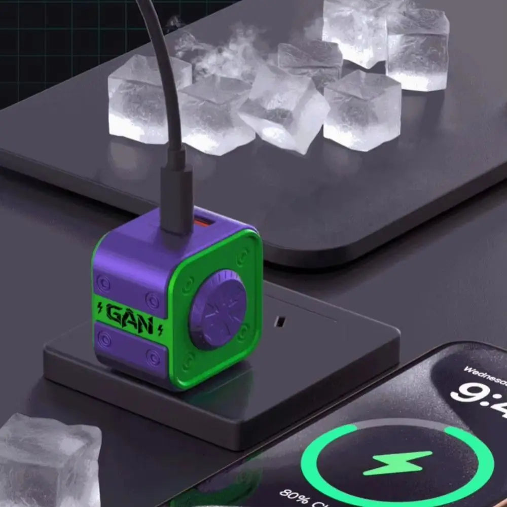 30W Power Gan Fast Charger USB-A Type-c Foldable Plug Fidget Spinner Zpaxo