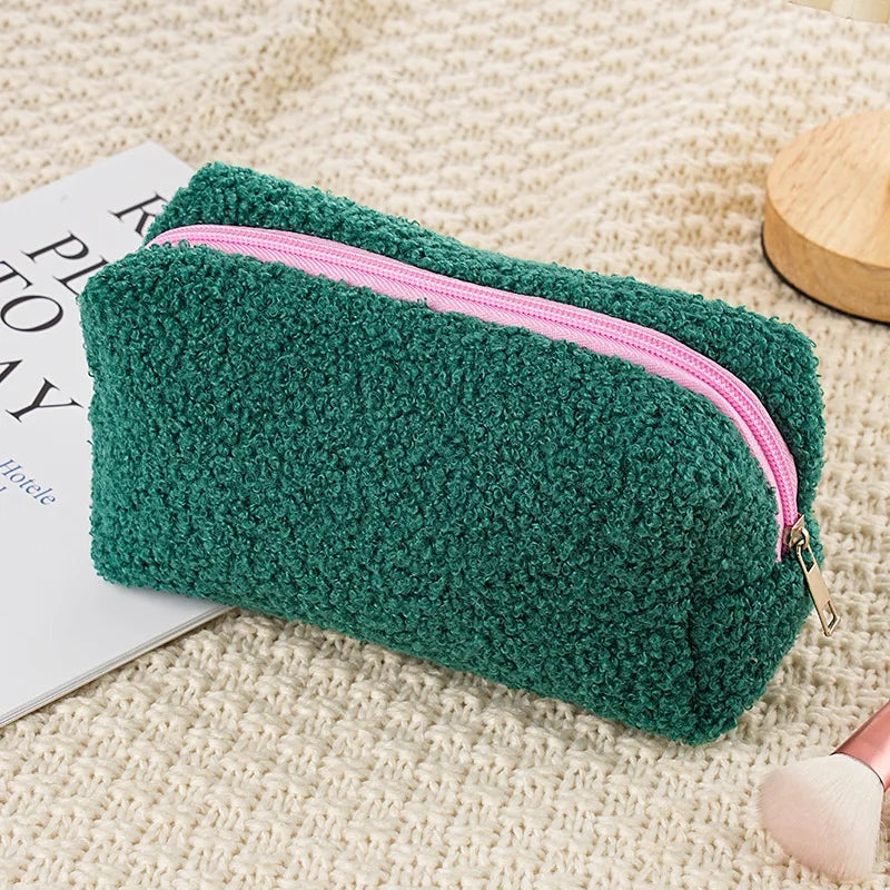 Plush Pencil Case, Makeup Bag, Cute, High Appearance, Large Capacity Pencil Case, Girls' School Students' Stationery Box, Pillow Zpaxo Grass green 1PC
