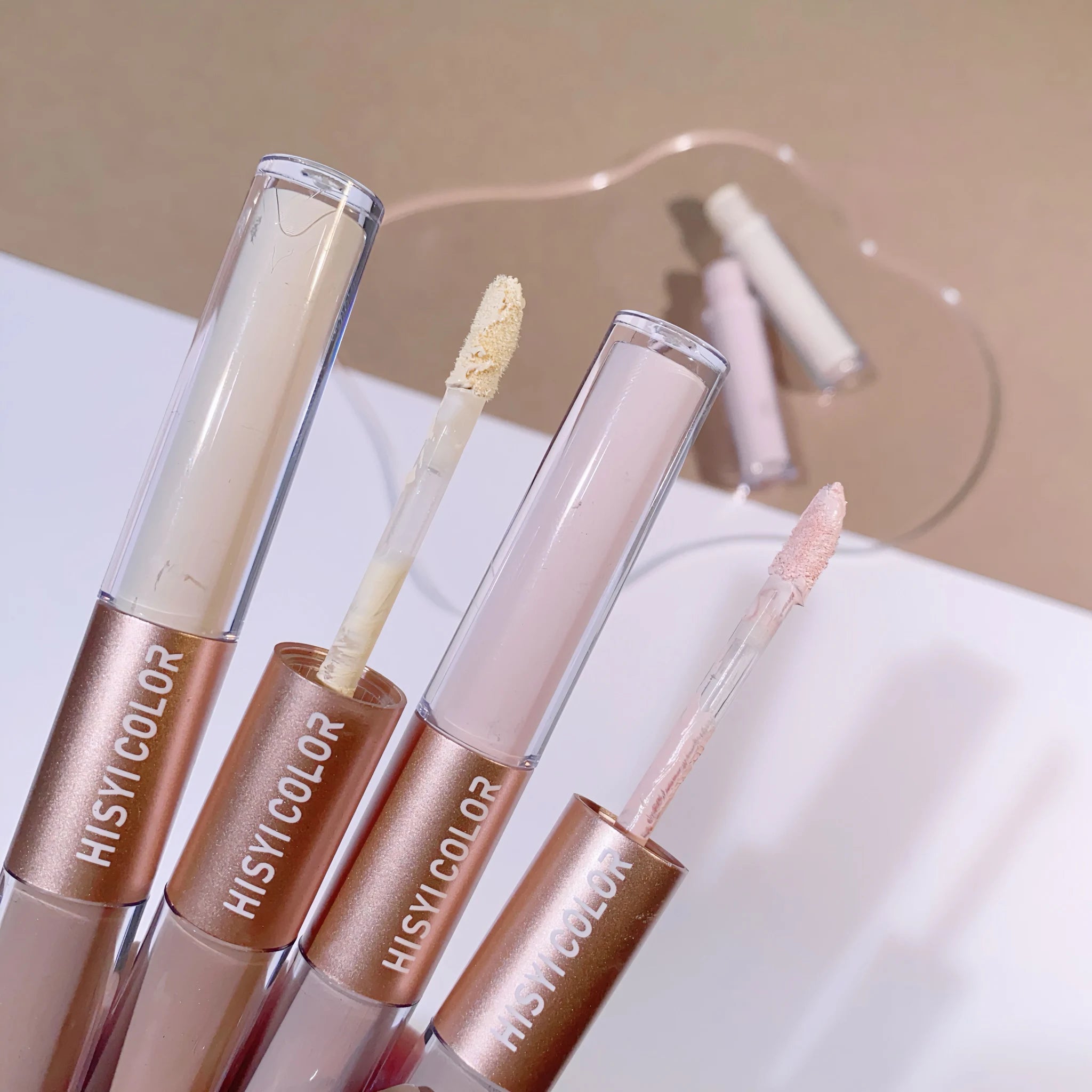 Dual-headed highlighter to cover facial blemishes, waterproof and sweat-proof, matte brightening, foundation concealer Zpaxo