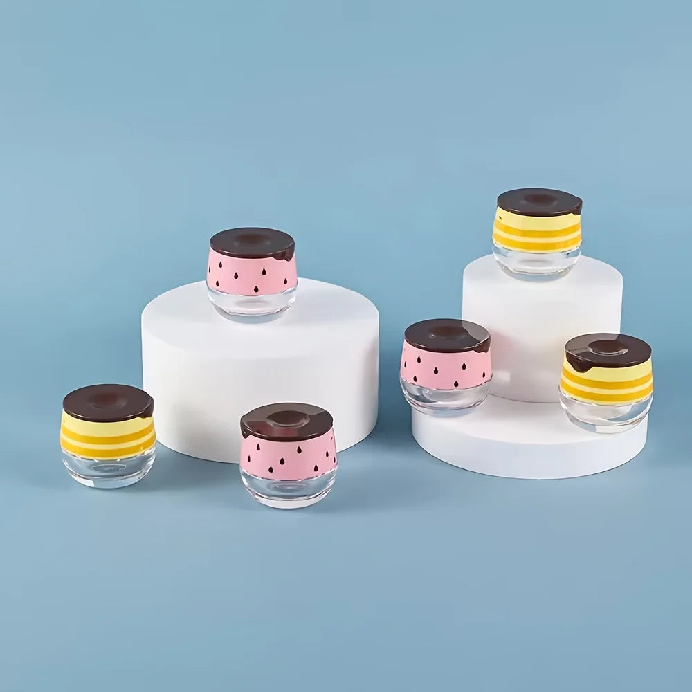 Pink Yellow Empty Plastic Lip Mask Jars Small Spoon Honey Balm Cans Zpaxo
