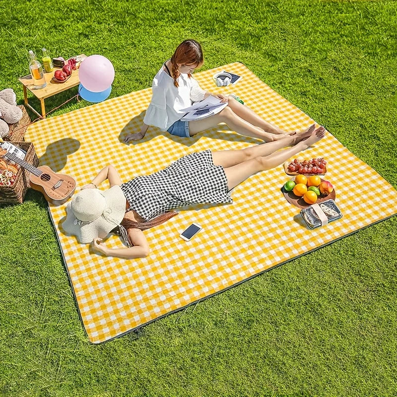 200 Portable Camping Mat Carry Bag Waterproof Thicken Picnic Blanket