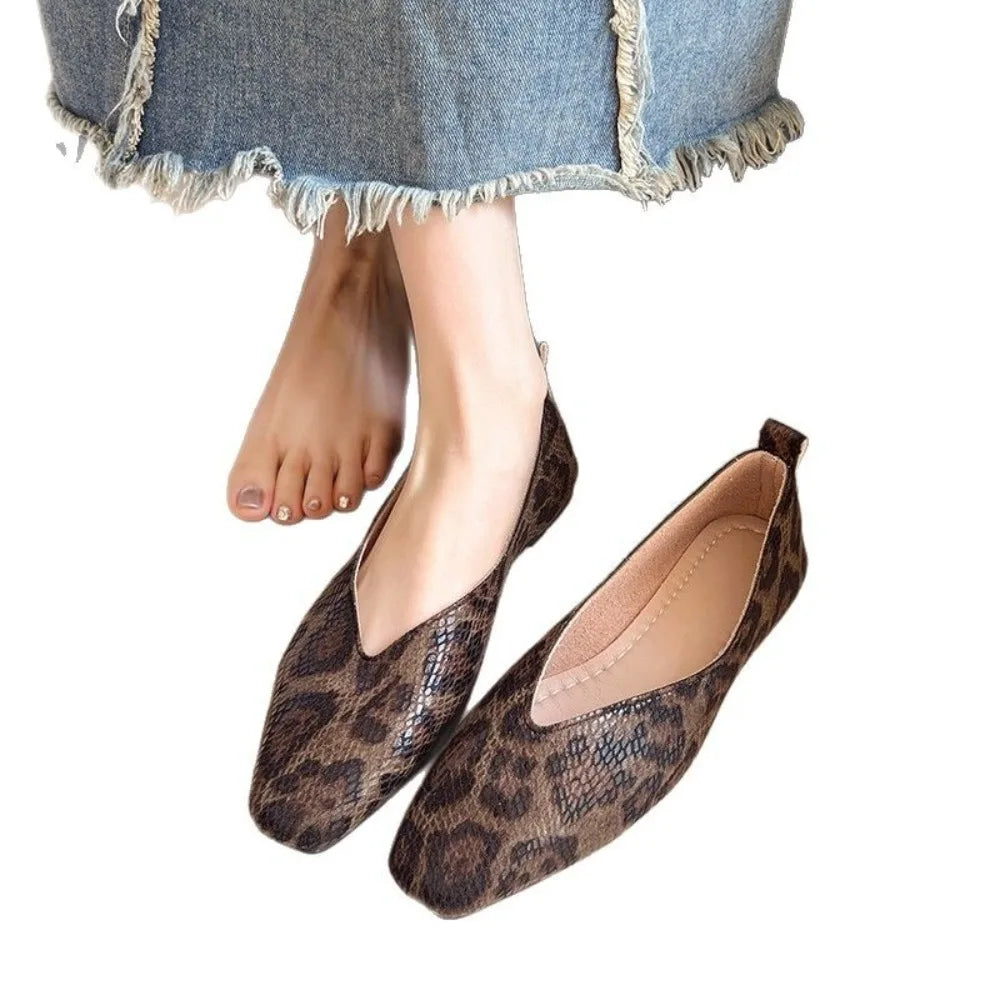 Big 35-43Snake Pattern Leather Woman Square Toe Shallow Ballet Flats