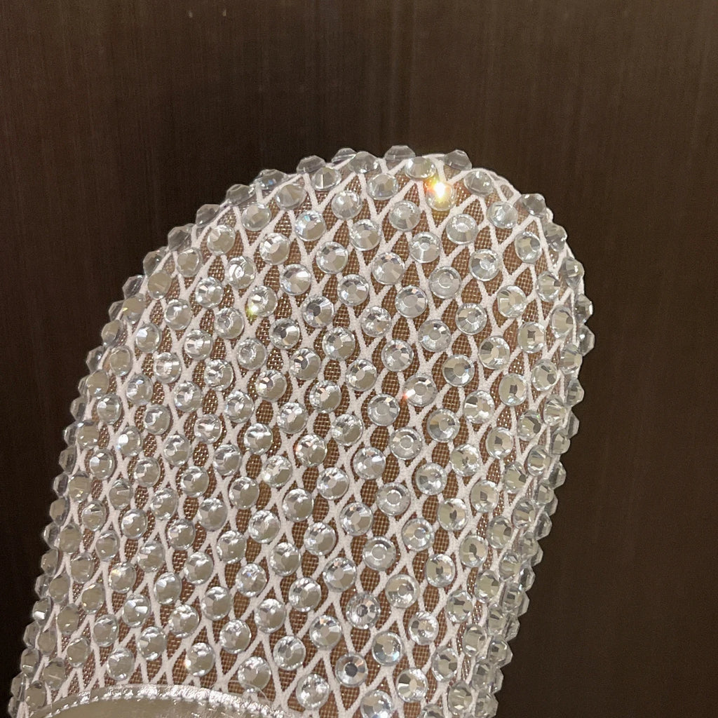 Sandals for Women's 2025 Summer New Luxury Brand Slippers Lightweight Round Head Shoes Water Diamond Flat Slides Women Sandals Zpaxo