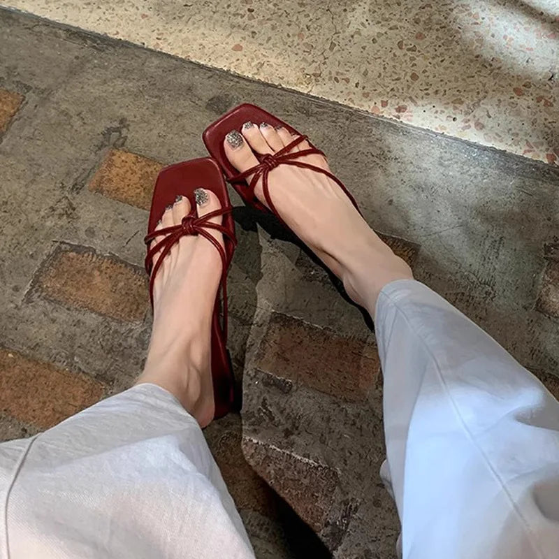 Slippers for Women's Summer New French Square Toe Slim Fit Lace Up Hollowed Out Clip on Thick Heel Outdoor Flat Sandals Women's Zpaxo