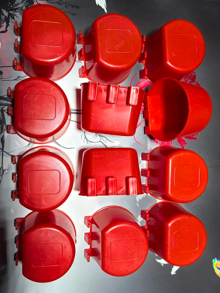 Hanging Poultry Water Feeder Cups Plastic Cage Bowls Hooks Chicken