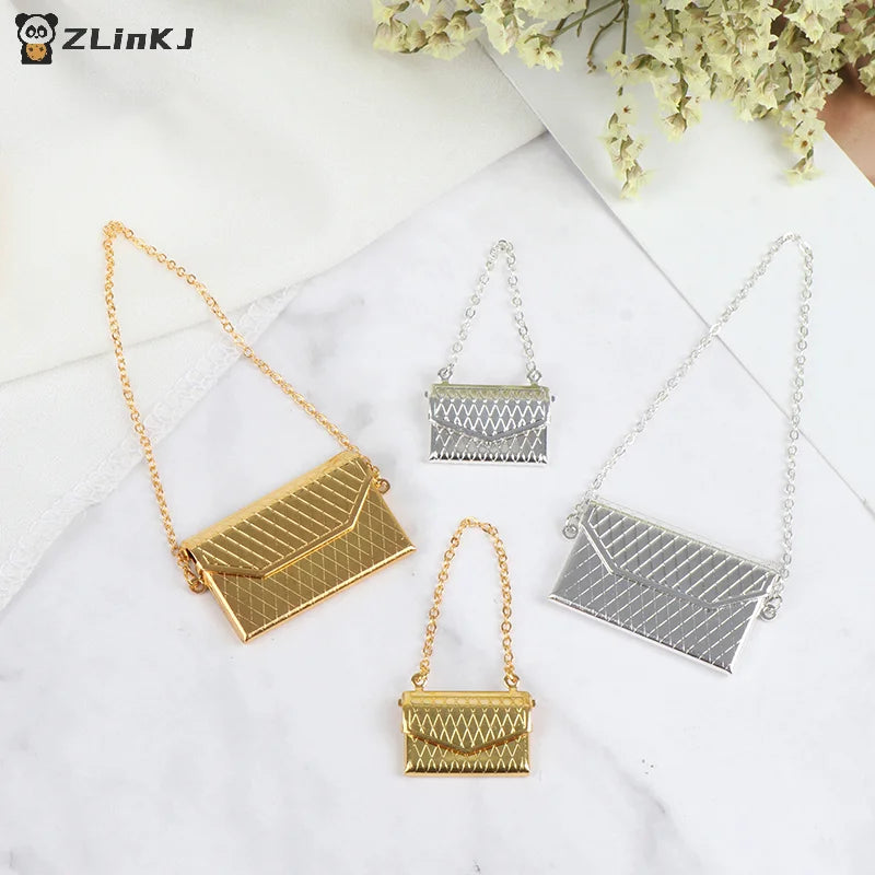 ▶1Pc Metal chain pack Doll Bag Miniature Shopping Handbag for Clothes Accessories Zpaxo